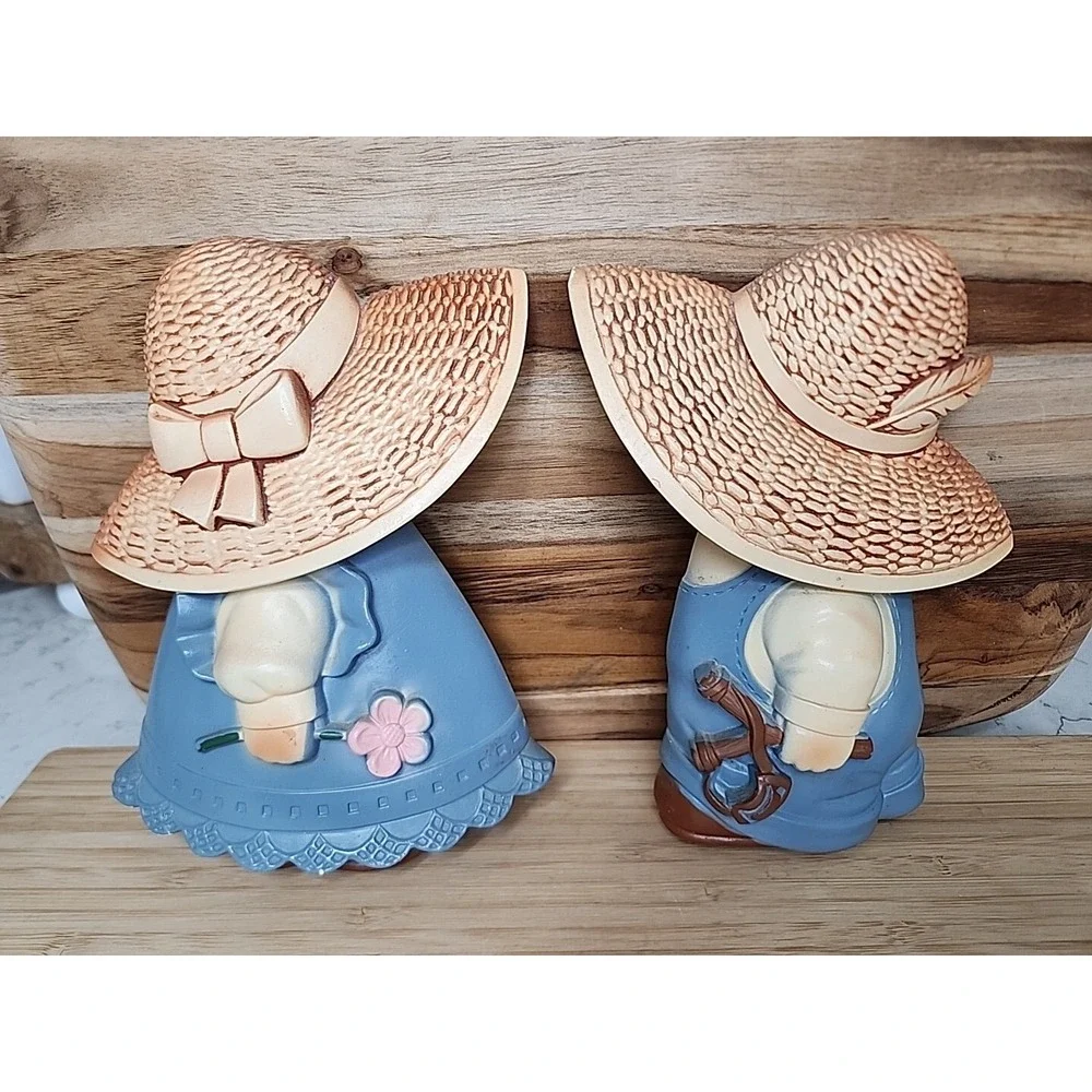 Vtg Miller Studio Hand Painted Chalkware Pioneer Boy & Girl Wall Hangings 7